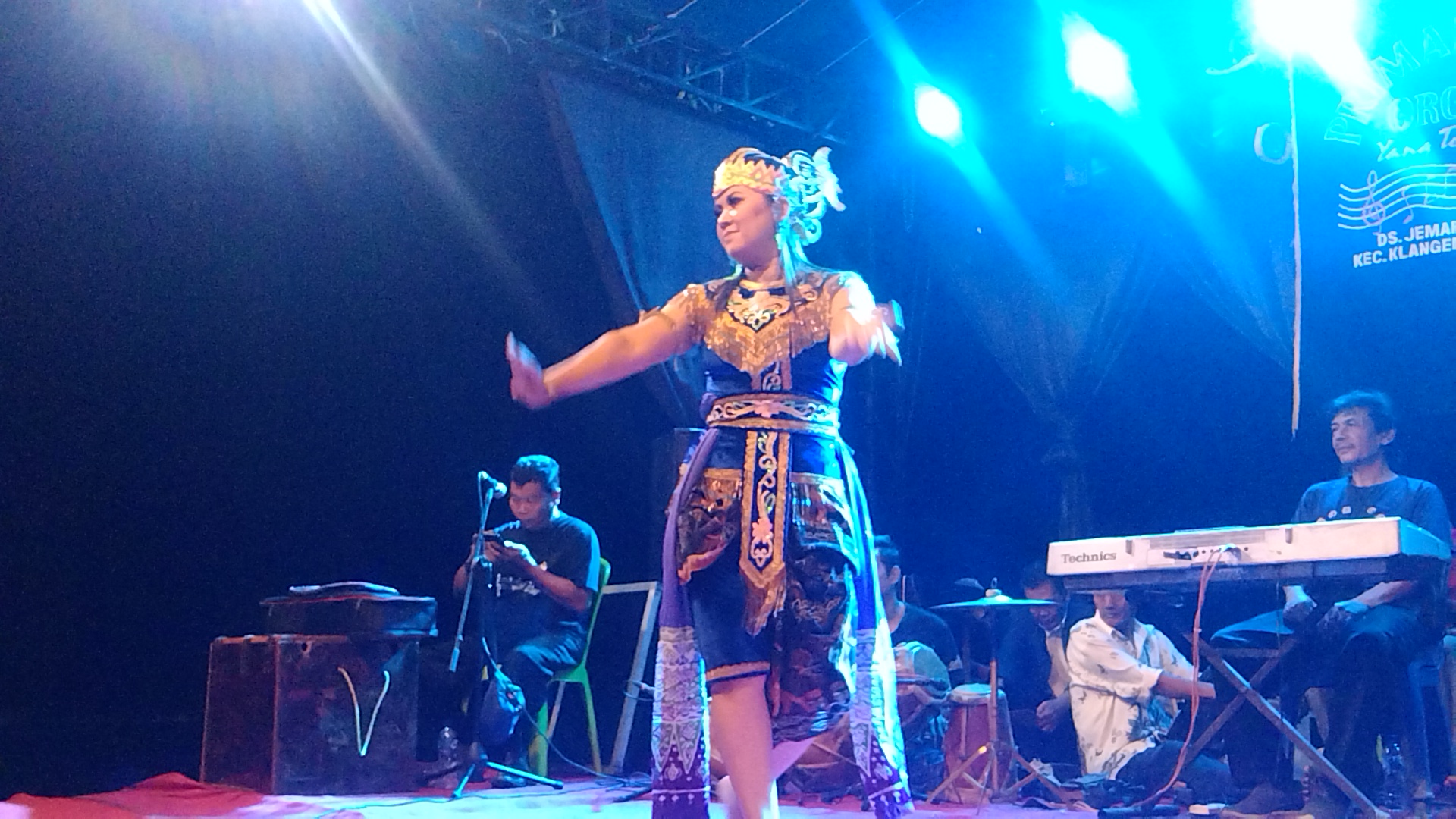 Melalui Festival Tematik Kesenian Tradisional, Disbudpar Komitmen Lestarikan Kebudayaan Kabupaten Cirebon